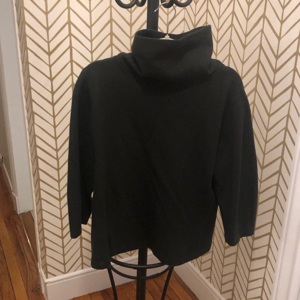 Elevated pull-over sweaters (1 in green & 1 )
